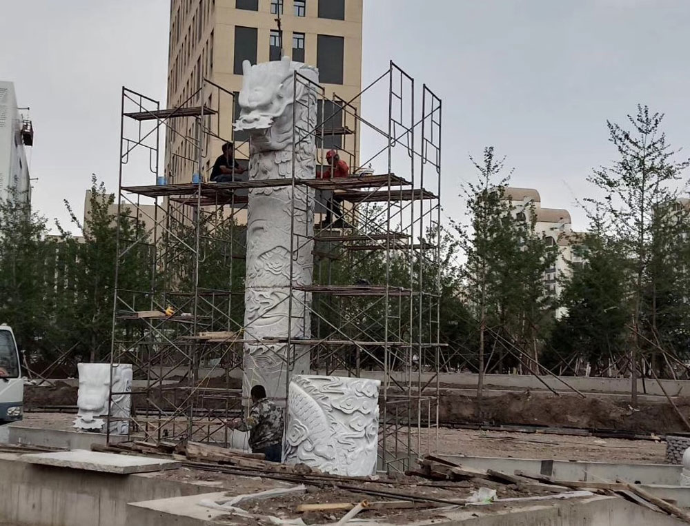 山東白麻石材雕塑